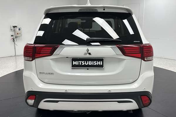 2019 Mitsubishi Outlander Exceed ZL