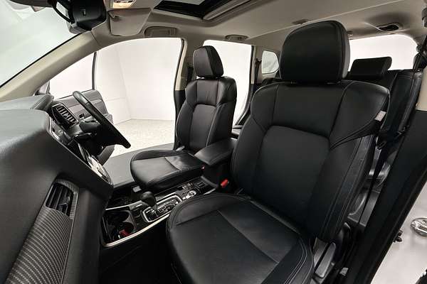2019 Mitsubishi Outlander Exceed ZL