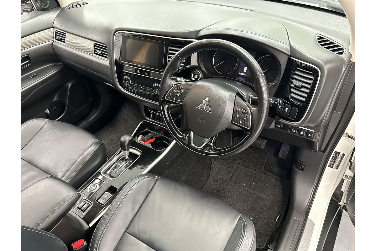 2019 Mitsubishi Outlander Exceed ZL