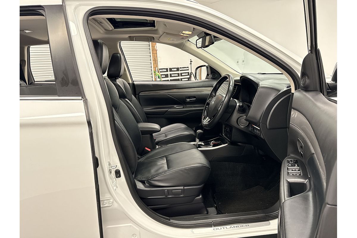 2019 Mitsubishi Outlander Exceed ZL