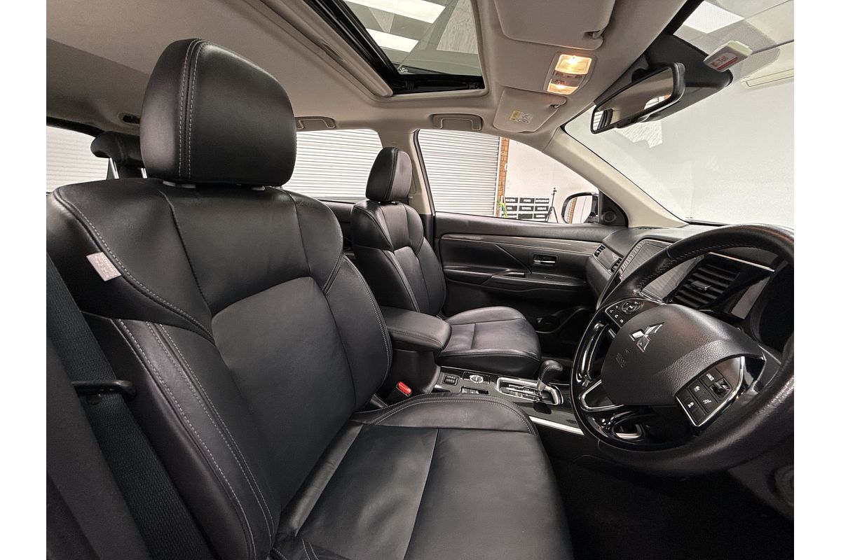 2019 Mitsubishi Outlander Exceed ZL