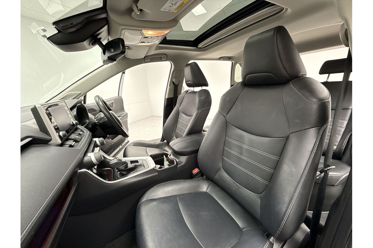 2021 Toyota RAV4 Cruiser AXAH52R