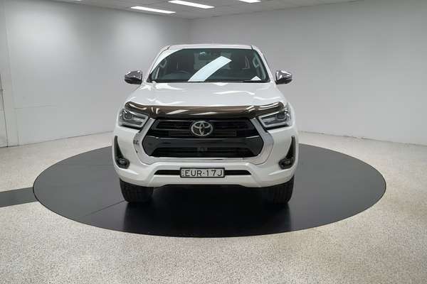 2022 Toyota Hilux SR5 GUN126R 4X4