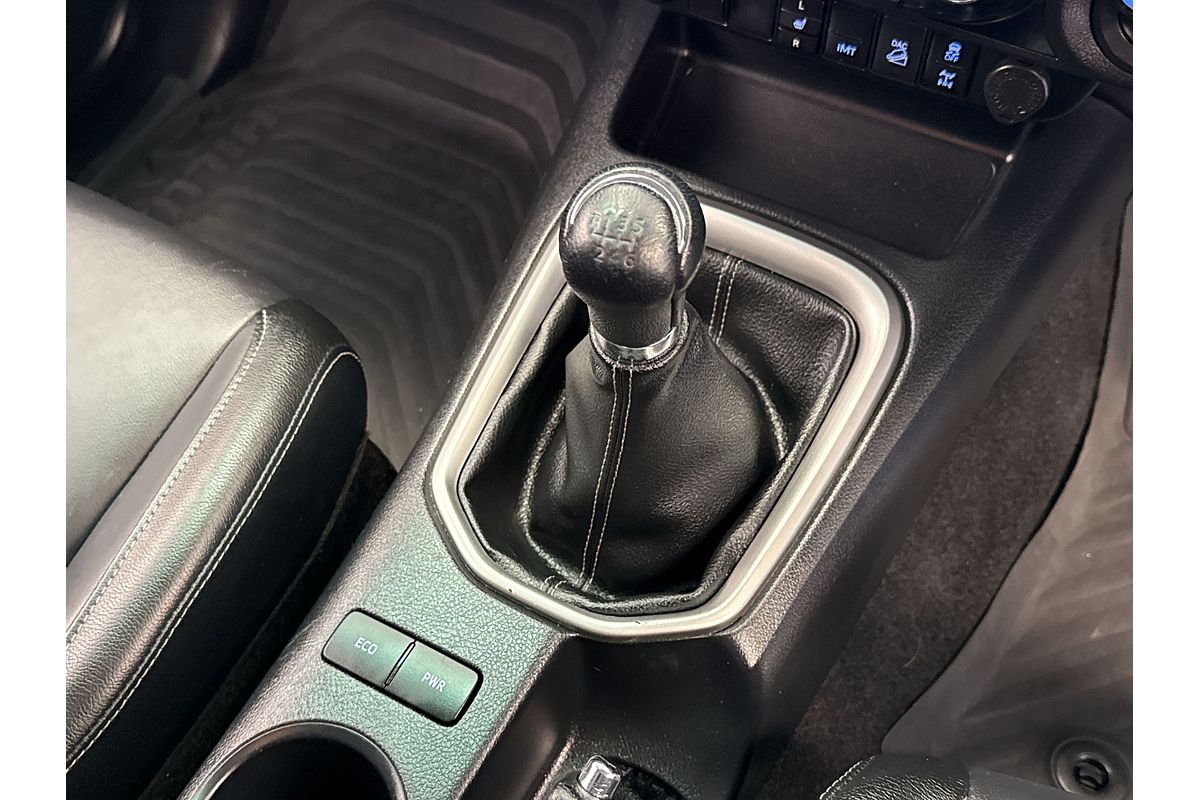 2022 Toyota Hilux SR5 GUN126R 4X4