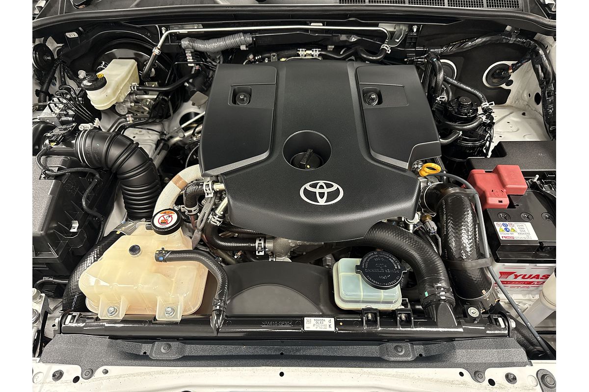 2022 Toyota Hilux SR5 GUN126R 4X4