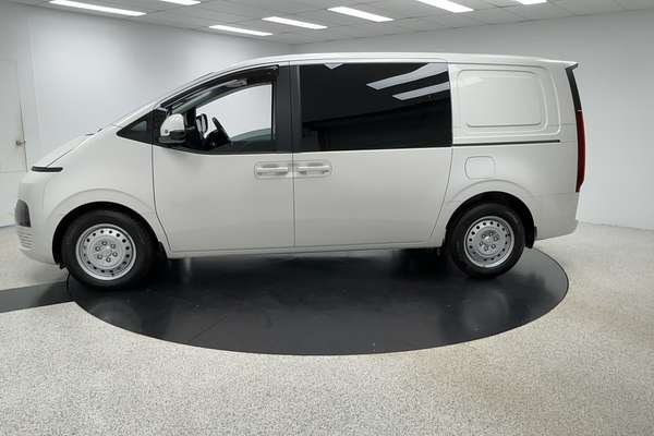2024 Hyundai STARIA LOAD US4.V2