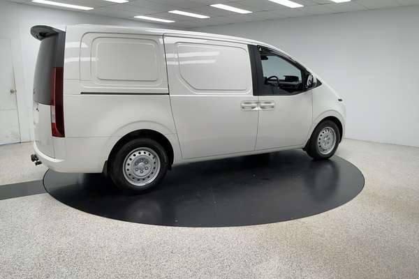 2024 Hyundai STARIA LOAD US4.V2
