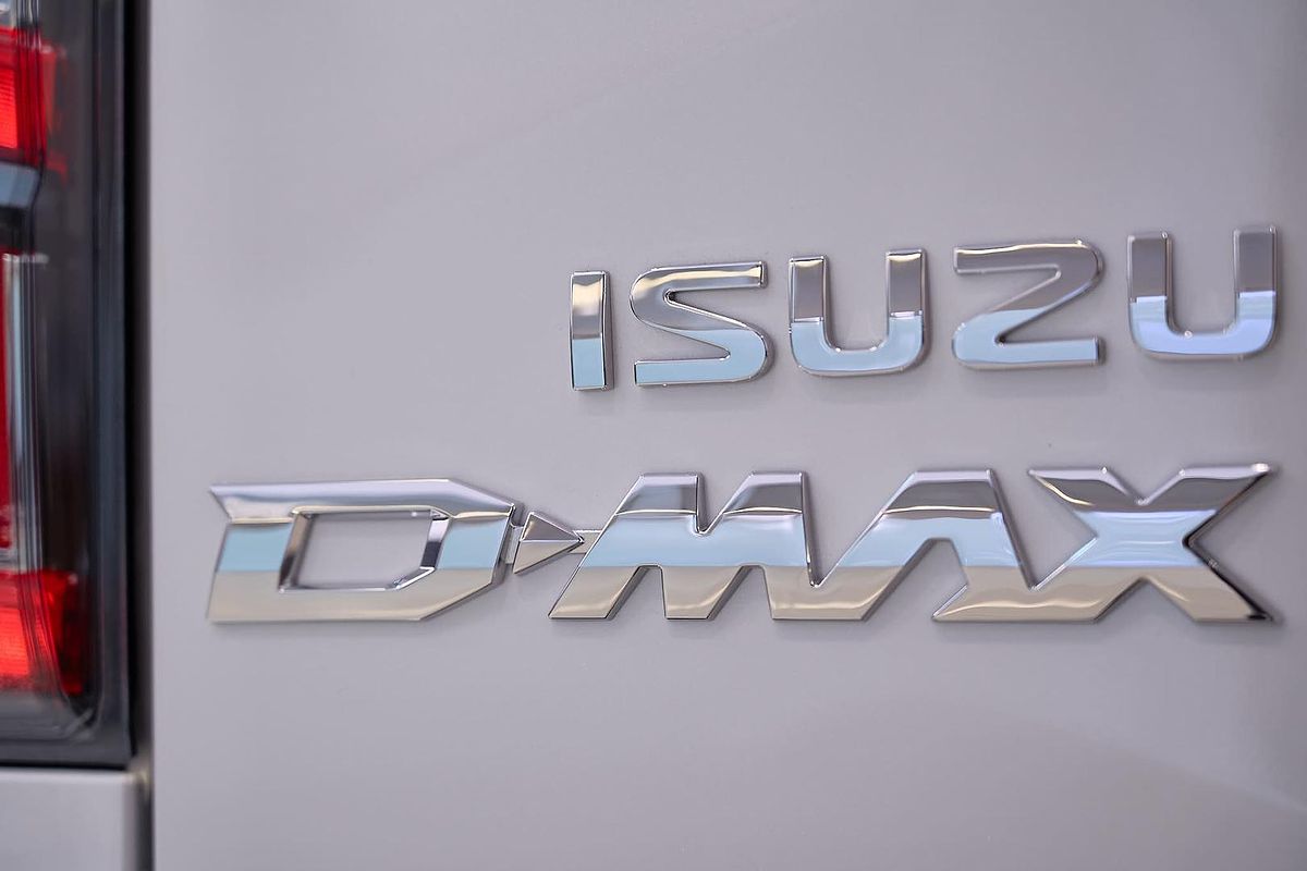 2025 Isuzu D-MAX X-TERRAIN 4X4