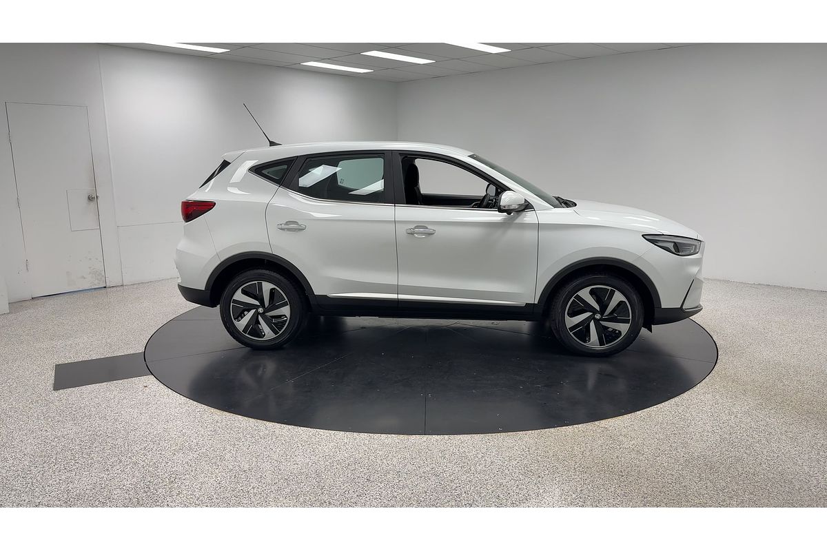 2023 MG ZST Excite