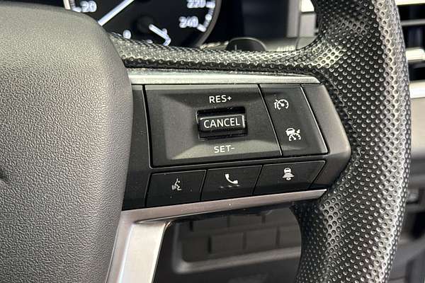 2023 Mitsubishi Outlander ES ZM