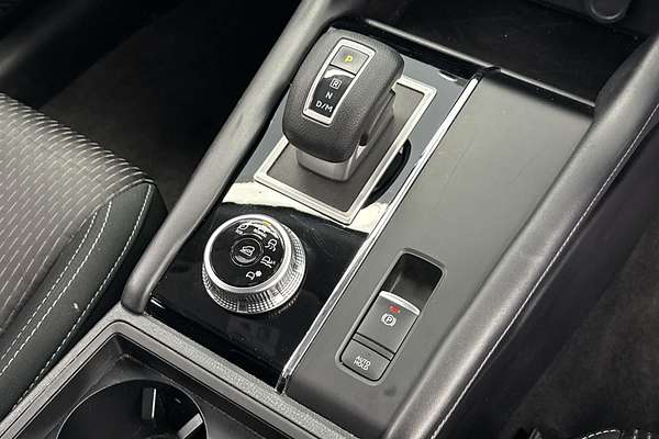 2023 Mitsubishi Outlander ES ZM