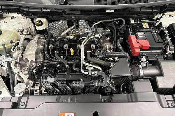 2023 Mitsubishi Outlander ES ZM