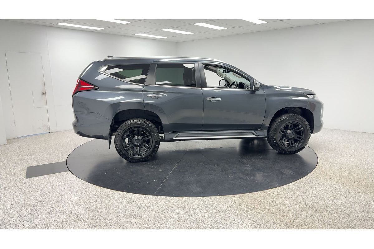 2021 Mitsubishi Pajero Sport GLS QF