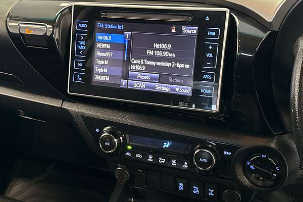 2019 Toyota Hilux SR5 GUN126R 4X4