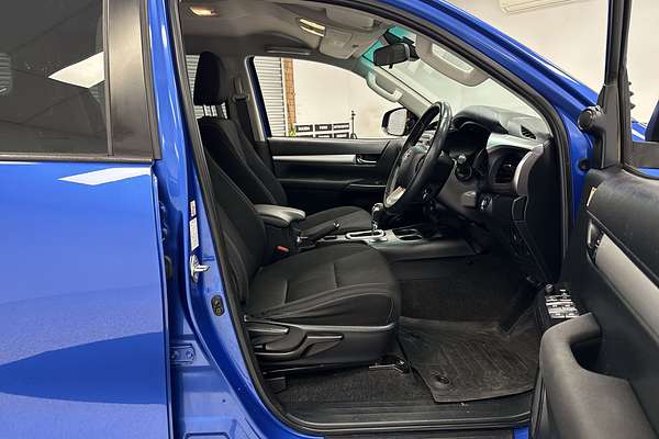 2019 Toyota Hilux SR5 GUN126R 4X4