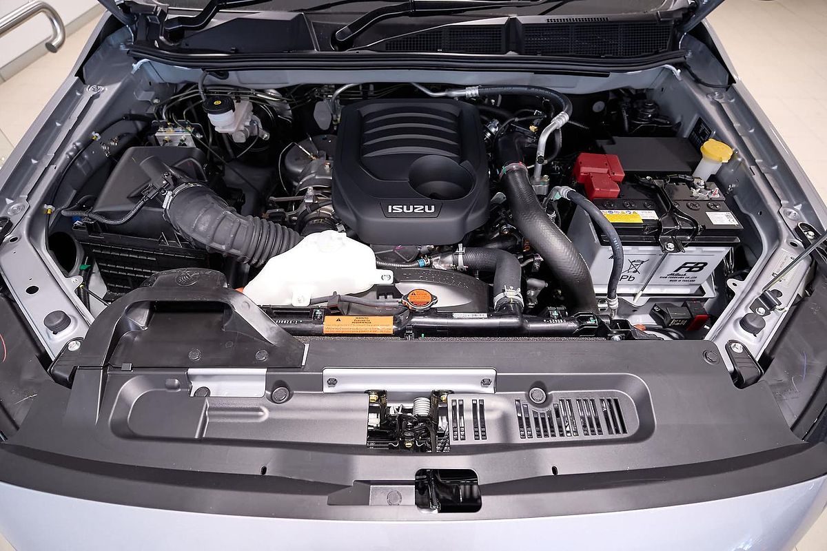 2025 Isuzu MU-X LS-M