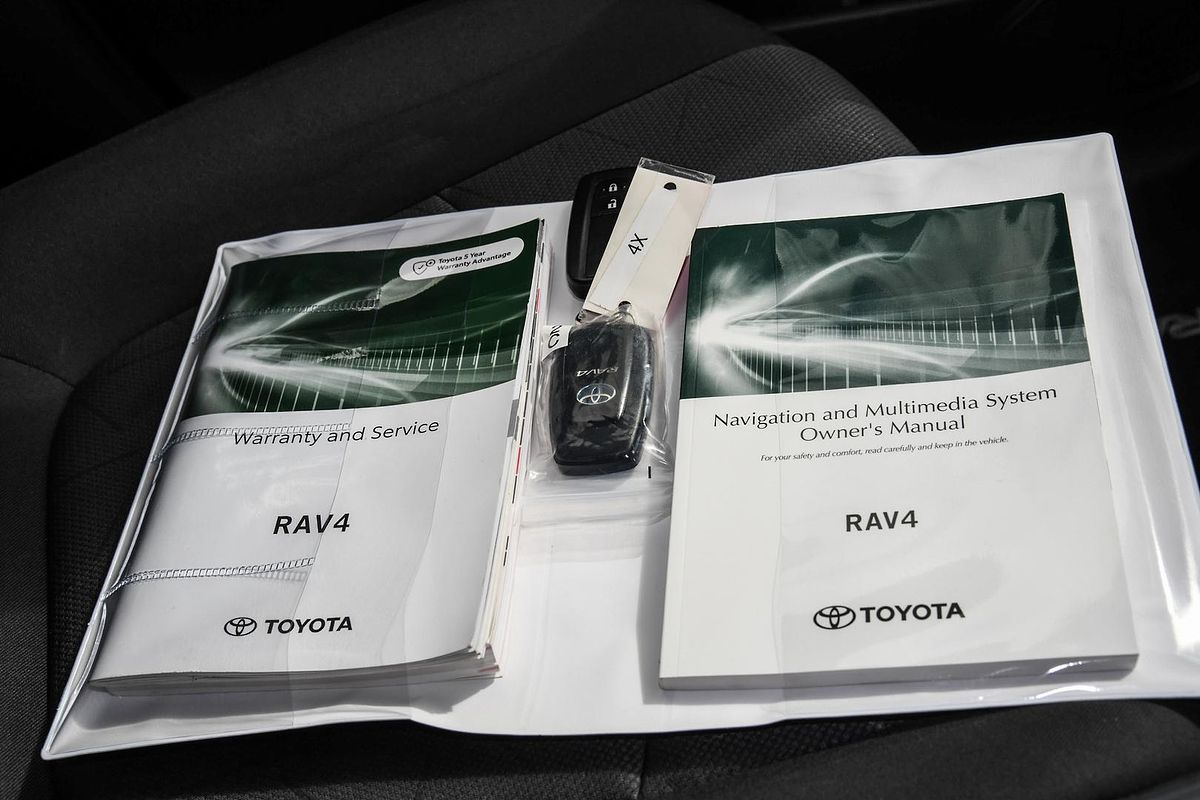 2021 Toyota RAV4 GXL AXAH54R