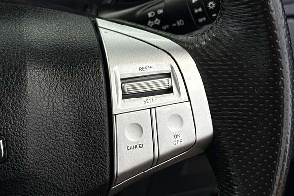 2021 Isuzu MU-X LS-T