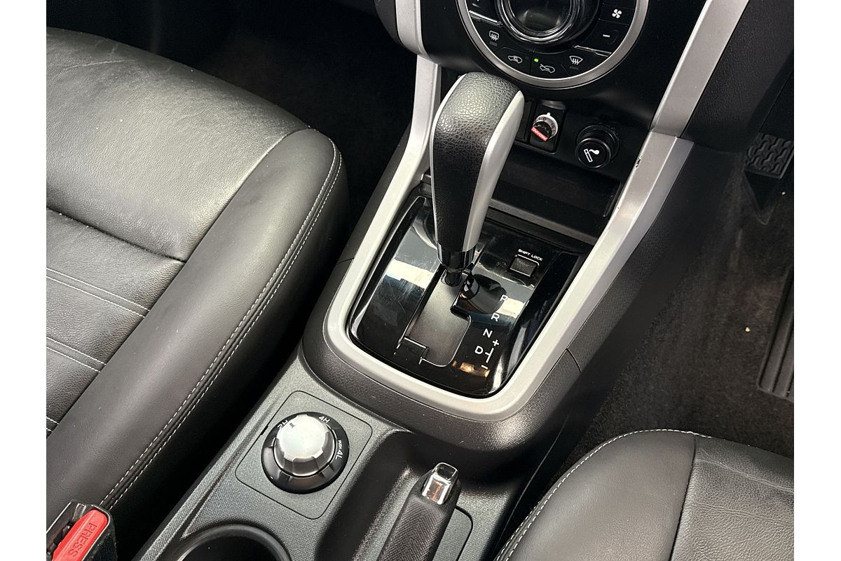2021 Isuzu MU-X LS-T