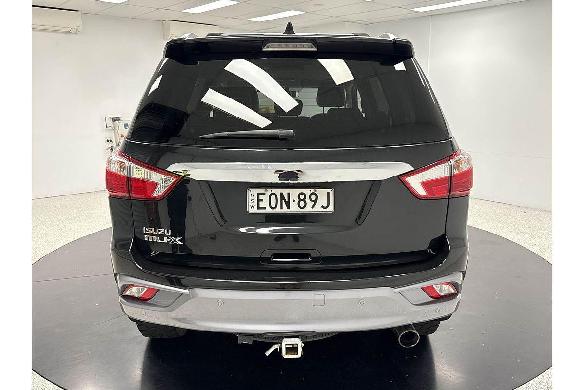 2021 Isuzu MU-X LS-T