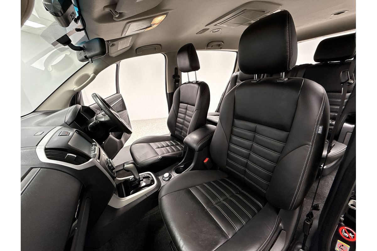 2021 Isuzu MU-X LS-T