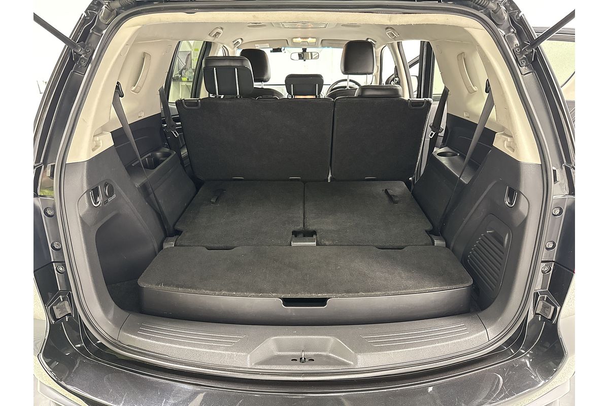 2021 Isuzu MU-X LS-T