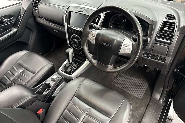 2021 Isuzu MU-X LS-T