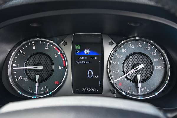 2021 Toyota Hilux SR5 GUN126R 4X4