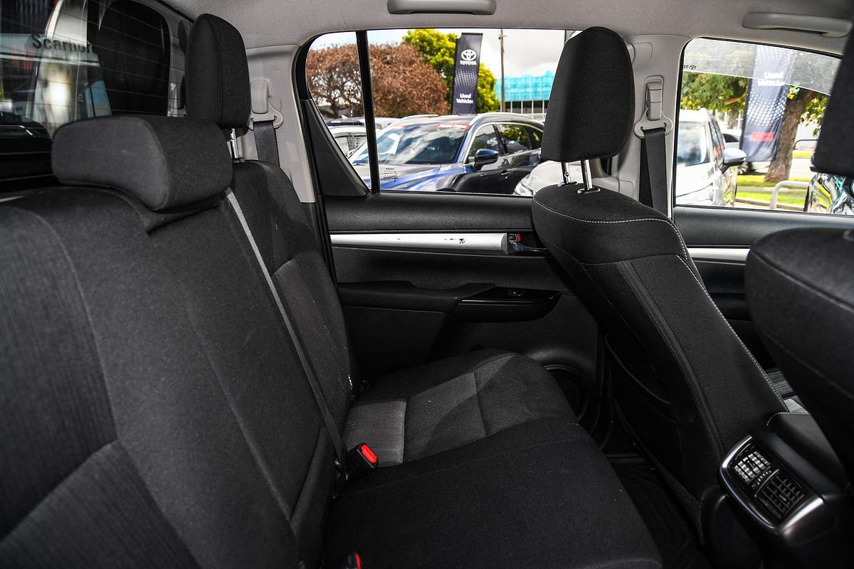 2021 Toyota Hilux SR5 GUN126R 4X4