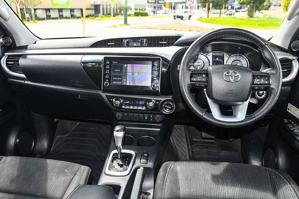2021 Toyota Hilux SR5 GUN126R 4X4