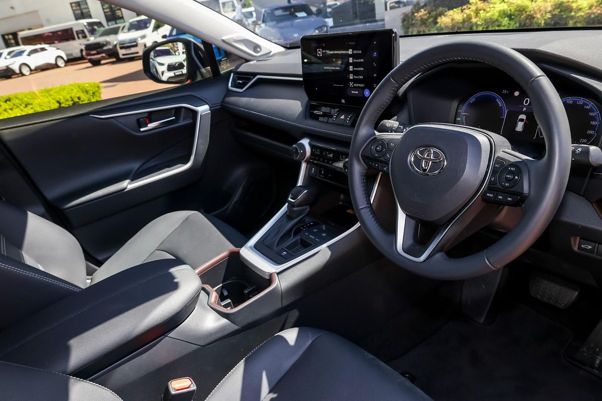 2024 Toyota RAV4 Cruiser AXAH52R