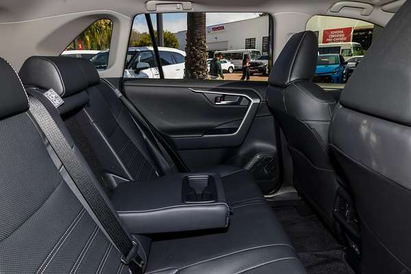 2024 Toyota RAV4 Cruiser AXAH52R