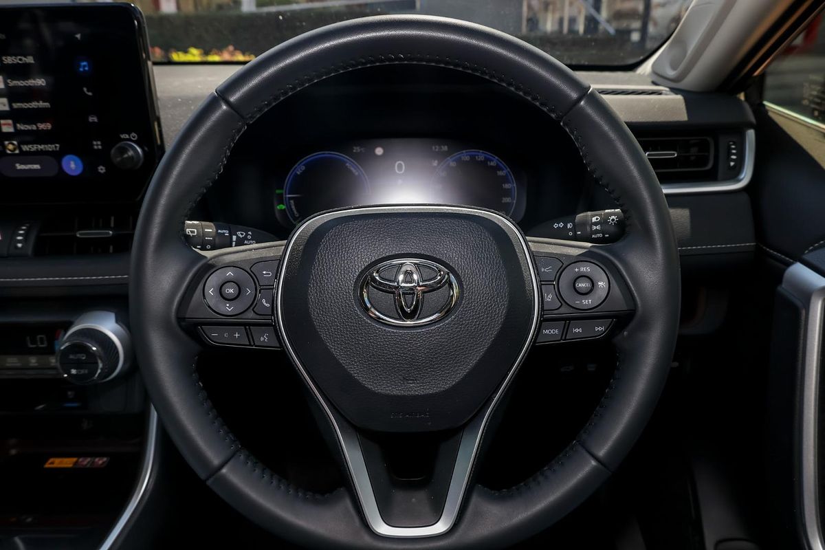 2024 Toyota RAV4 Cruiser AXAH52R