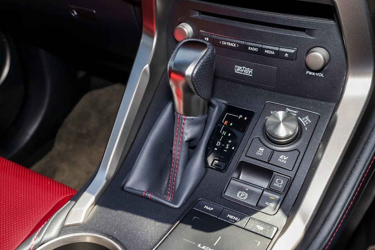 2018 Lexus NX NX300h F Sport AYZ15R