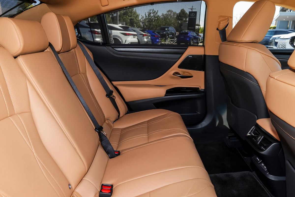 2025 Lexus ES ES300h Sports Luxury AXZH10R