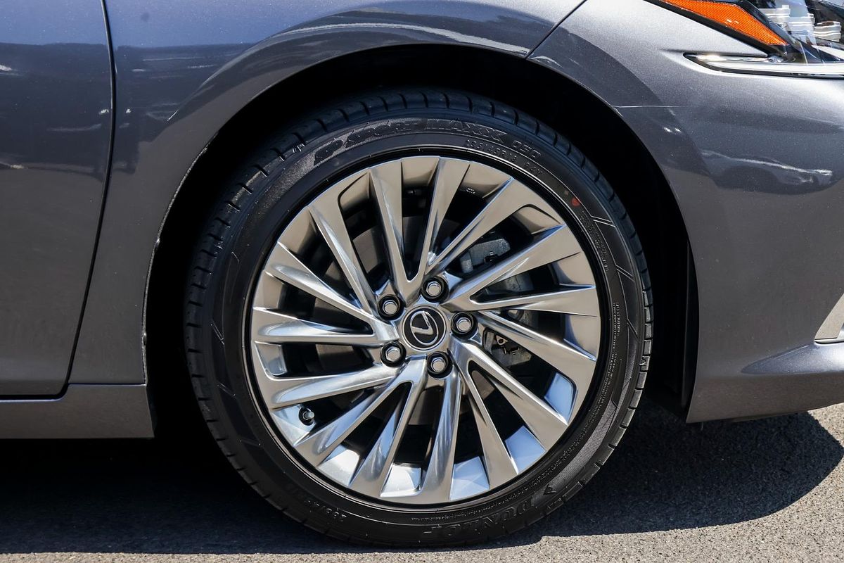 2025 Lexus ES ES300h Sports Luxury AXZH10R