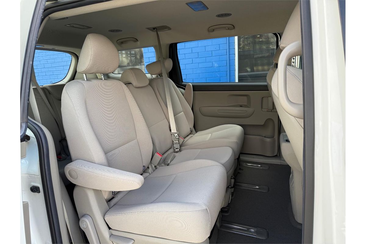 2020 Kia Carnival S YP