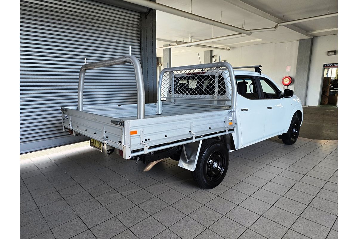 NAVARA NP300 D23 RX (4x2) 2.3L DT4 DIESEL TURBO F/INJ 7 SP AUTOMATIC DOUBLE CAB UTILITY 
