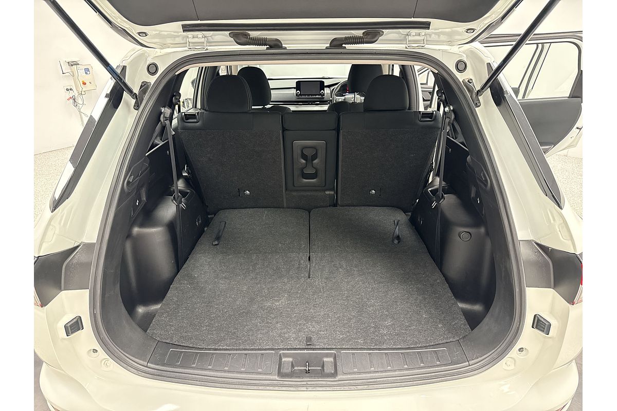 2023 Mitsubishi Outlander ES ZM