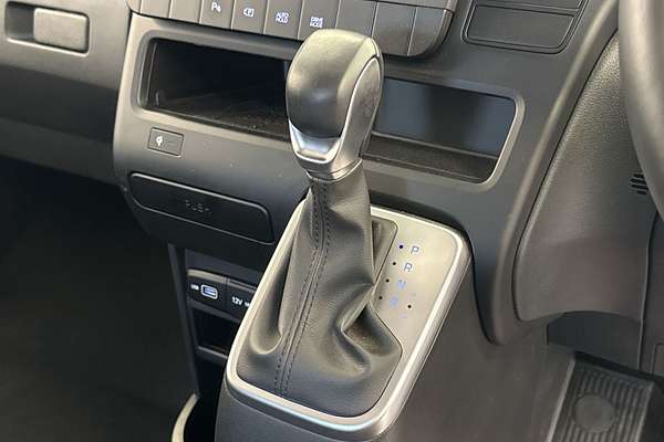 2024 Hyundai STARIA LOAD US4.V2