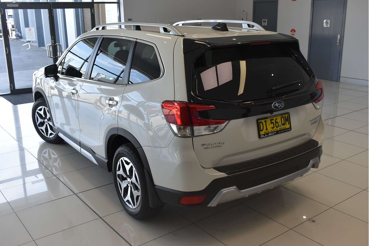 2023 Subaru Forester Hybrid L S5