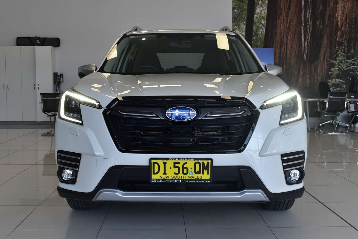 2023 Subaru Forester Hybrid L S5