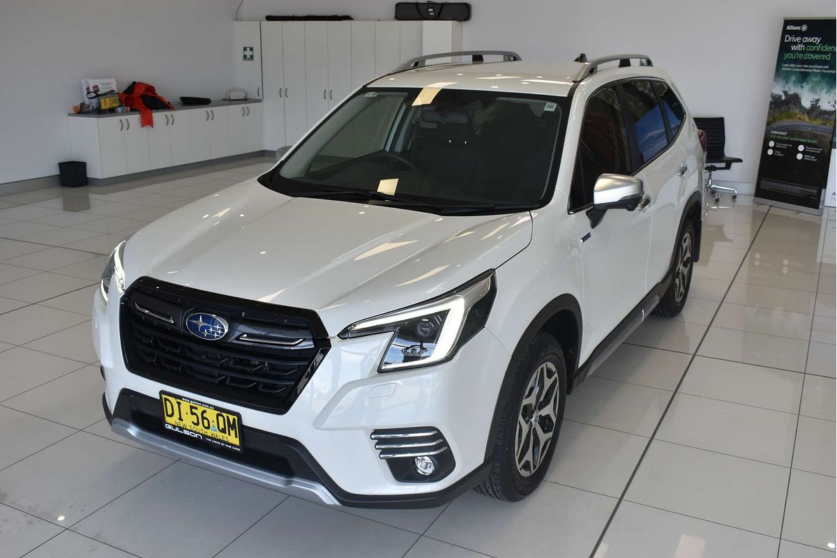 2023 Subaru Forester Hybrid L S5