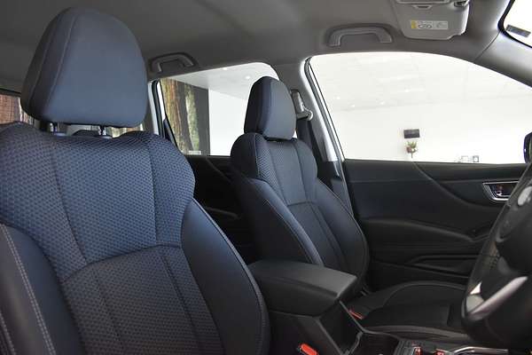 2023 Subaru Forester Hybrid L S5