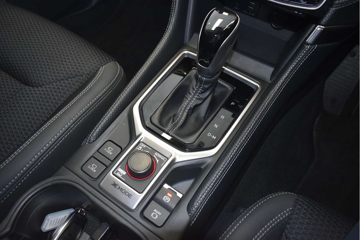 2023 Subaru Forester Hybrid L S5