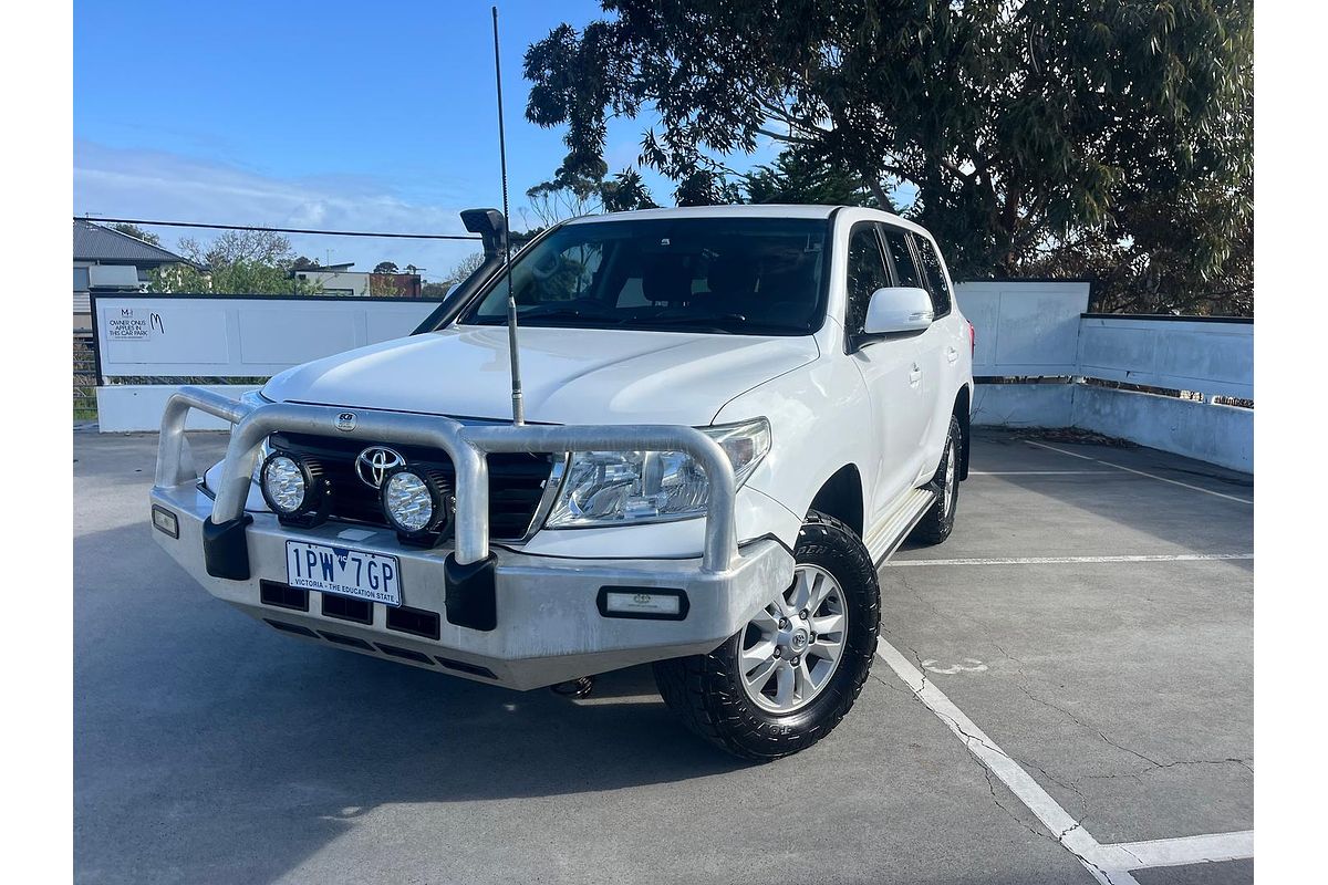 2012 Toyota Landcruiser GXL VDJ200R