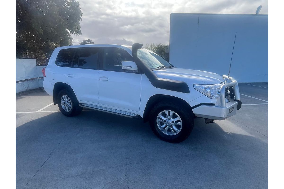 2012 Toyota Landcruiser GXL VDJ200R