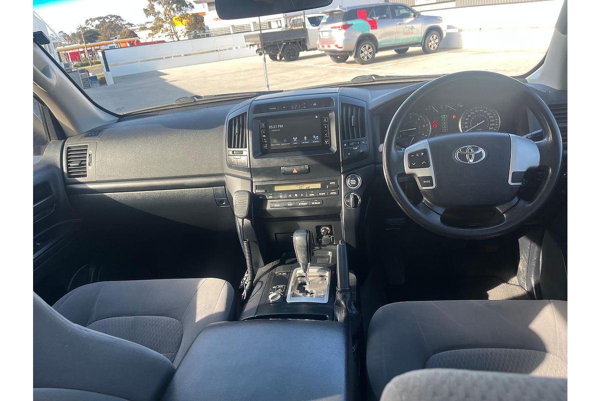 2012 Toyota Landcruiser GXL VDJ200R