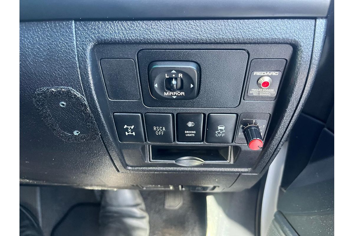 2012 Toyota Landcruiser GXL VDJ200R