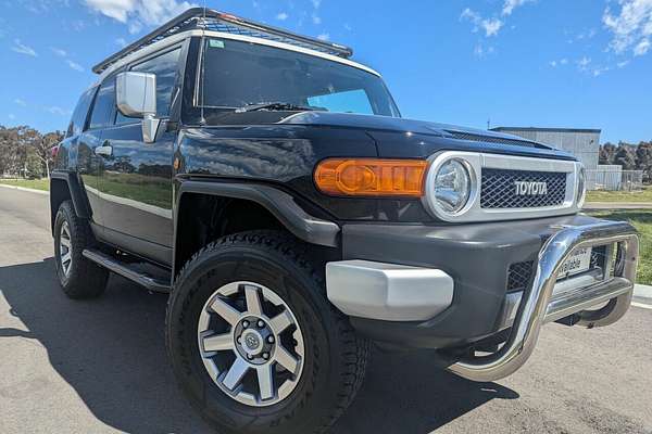 2013 Toyota FJ Cruiser GSJ15R